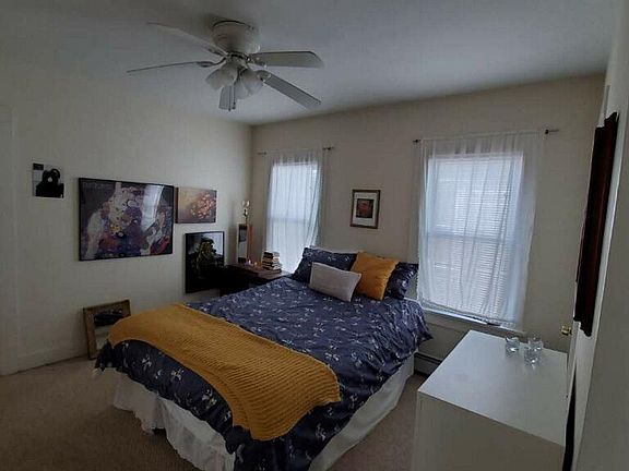 5th image of 536 Midland St