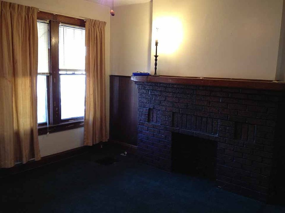 Living Room 1
