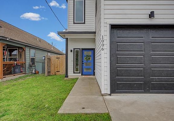 2nd image of 1006 4th St