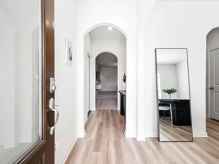 22402 Kennons Way — Photo 6