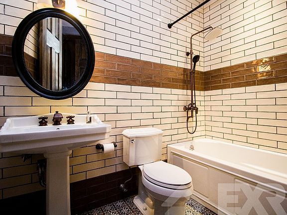 4th image of 254 Palmetto St #3R