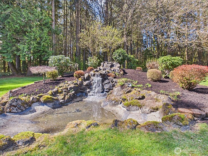 2nd image of 3211 70th Avenue SW