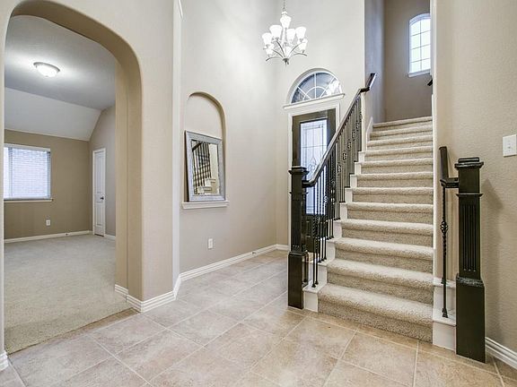 4th image of 8108 Caelan Ct