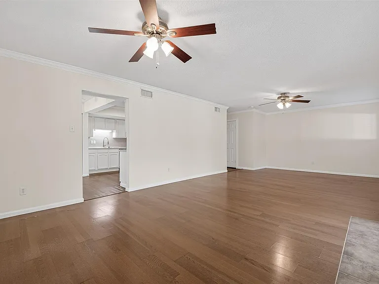 1106 E Red Cedar Cir — Photo 13
