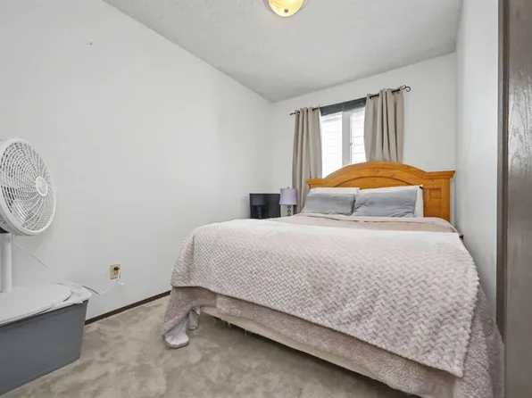 5405 W 46th St, Valleyview, AB T0H 3N0