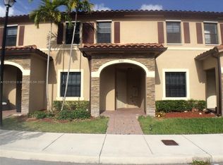 9261 W 33rd Way, Hialeah, FL 33018