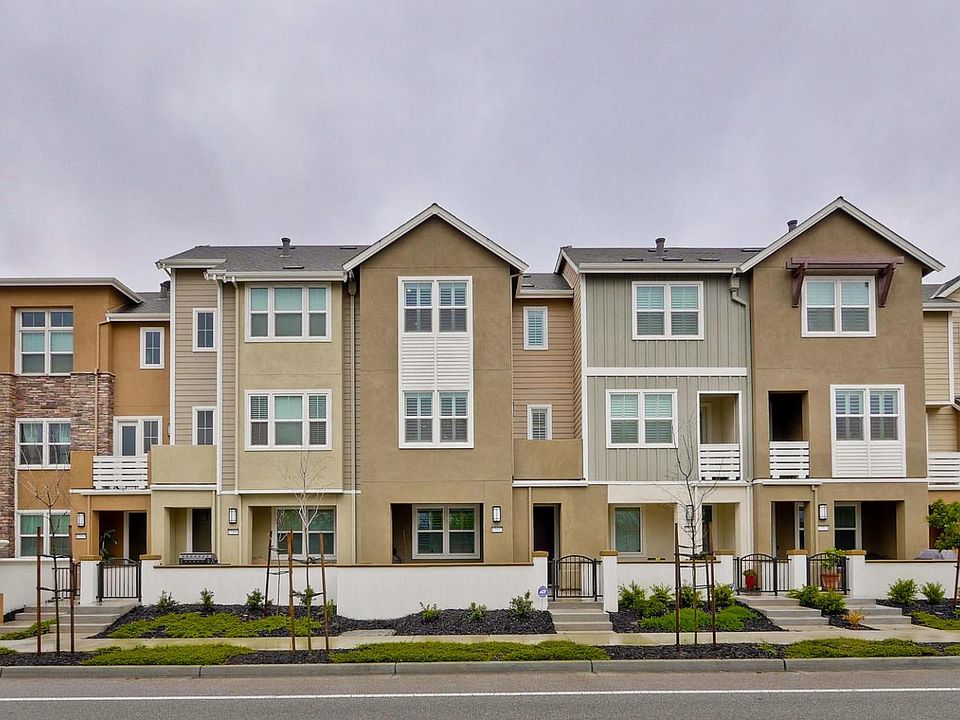 1st image of 17513 Butterfield Blvd.