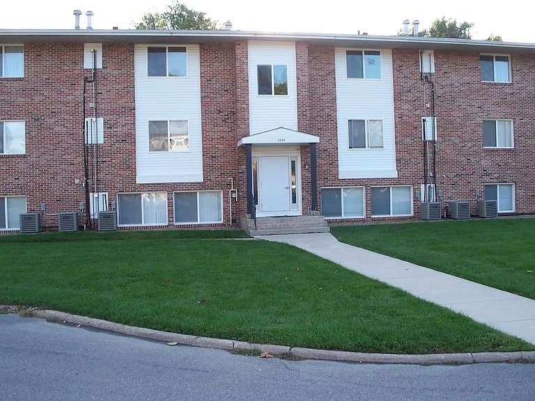 1115-1120 Doreen Ct — Photo 30