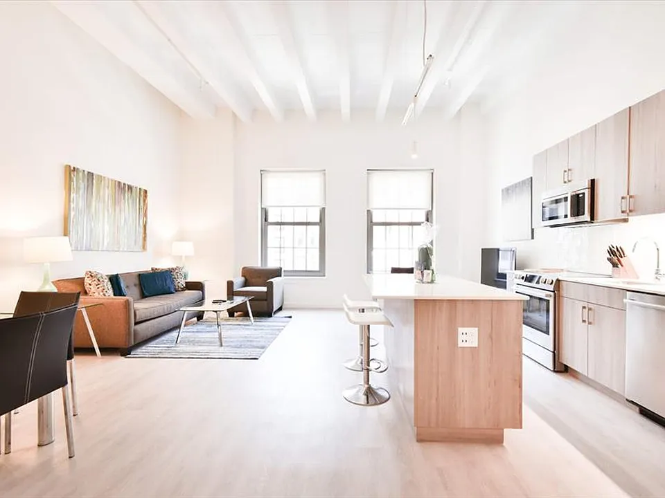 8 Harrison Ave #ID1040135P