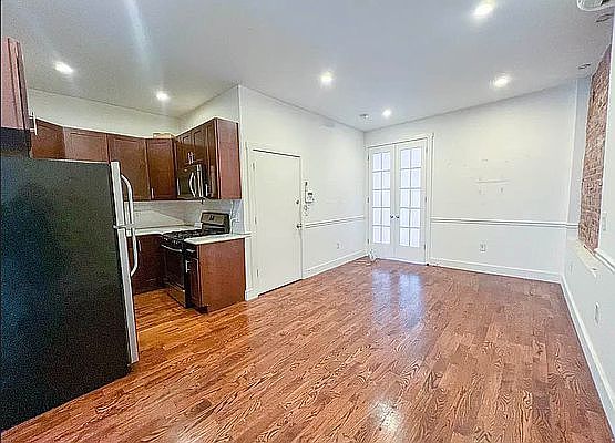 1st image of 272 Sumpter St #1F