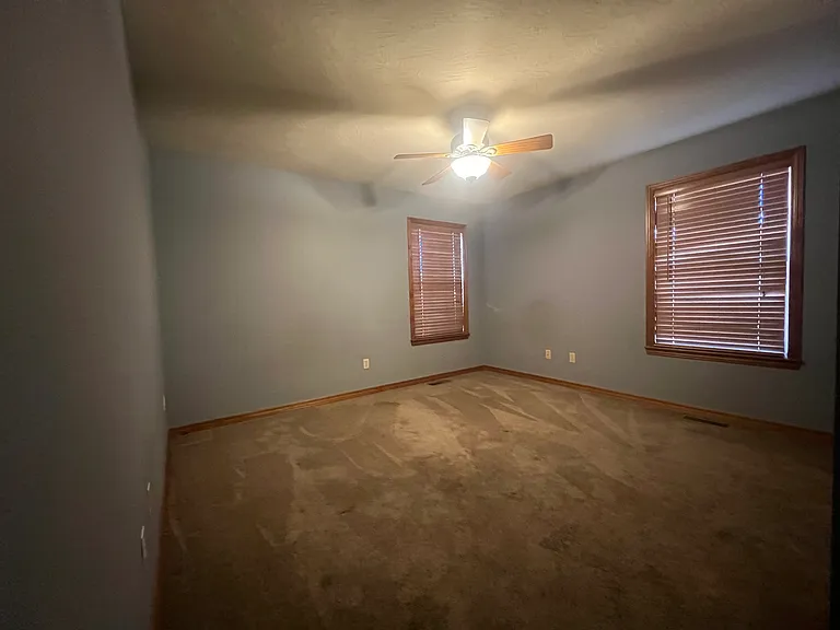 869 W Pembrook Ave — Photo 6