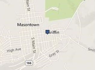2 Maple St, Masontown, PA 15461