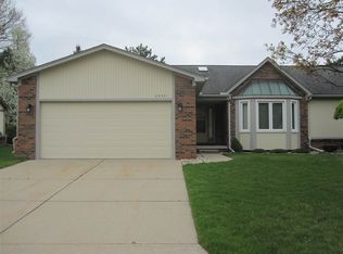 23351 Pine Tree Cir, Macomb, MI 48042
