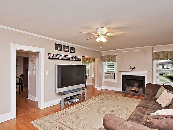 Living room alt view