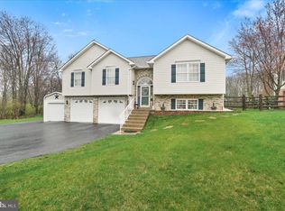 13723 Jimtown Rd, Thurmont, MD 21788