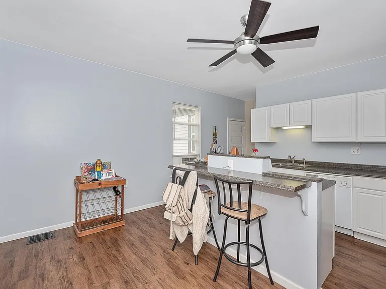 3223 Bach Ave #3 — Photo 7