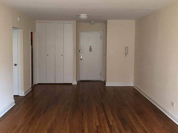 3rd image of 14490 41st Ave APT 110