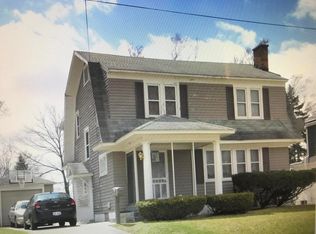 1130 Noble St SE, Grand Rapids, MI