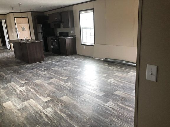 3rd image of 1304 Coton Ct