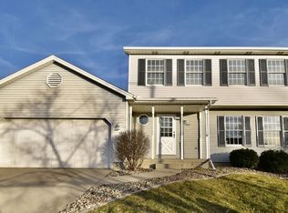 1207 Bancroft Dr, Bloomington, IL