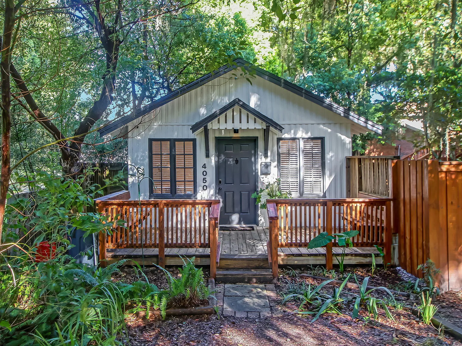 1 bed, 1.0 bath, 442 sqft, $1,800 — Photo 1
