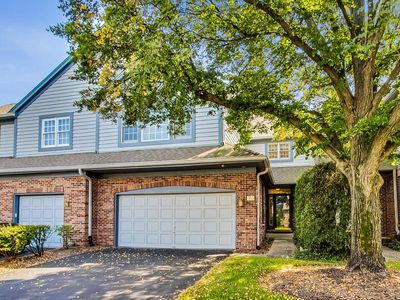 74 Trent Ct, Burr Ridge, IL, 60527