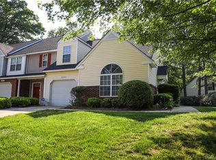 10145 University Park Ln, Charlotte, NC 28213