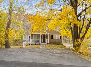 567 Roosevelt Drive, Oxford, CT 06478