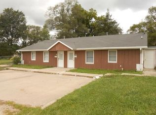410 Maple St, Cameron, MO 64429