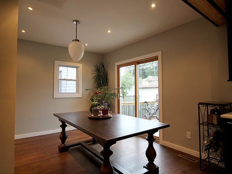 2970 S Clement Ave — Photo 5