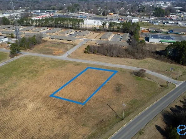 LOT 11 Commercial Dr, Athens, AL 35611