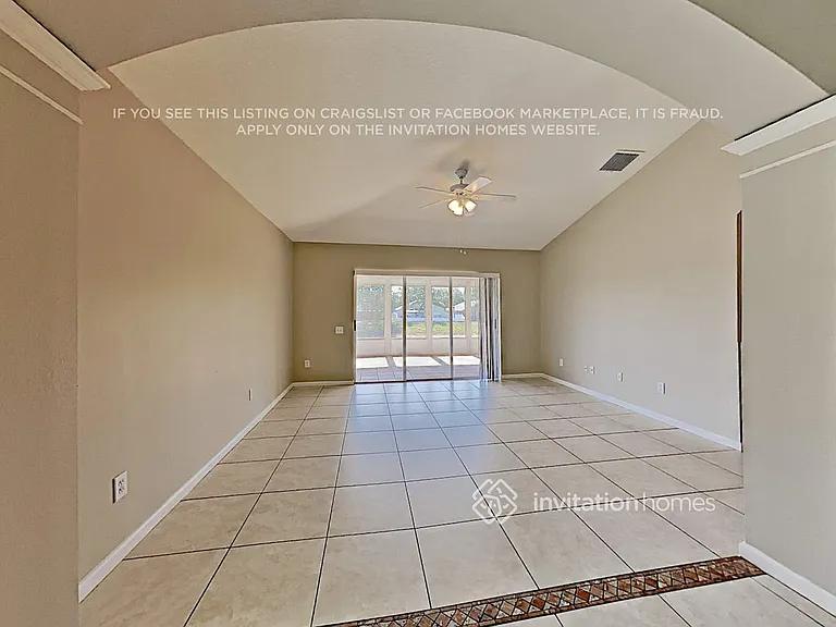 10218 Hunters Haven Blvd — Photo 3