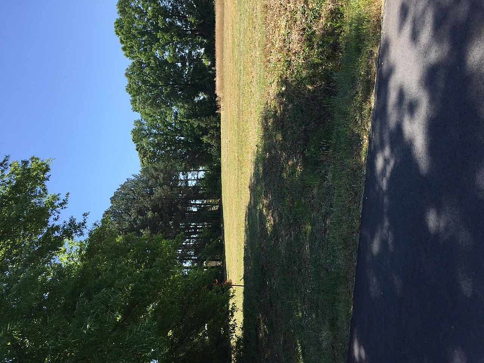 1st image of 3 Pearl St Lot 3