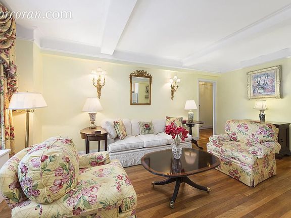 2nd image of 227 E 57th St APT 3G