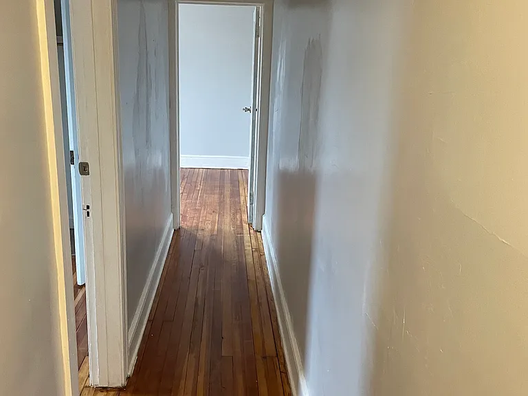 67-69 Sisson St #2 — Photo 14
