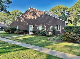 21 Roundhouse Rd #21, Buzzards Bay, MA 02532
