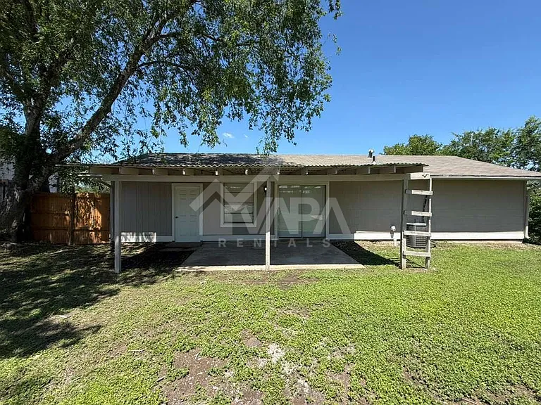 7319 Walnut Valley Dr — Photo 16