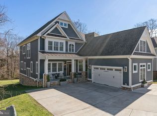 6700 Lumsden St, Mc Lean, VA 22101