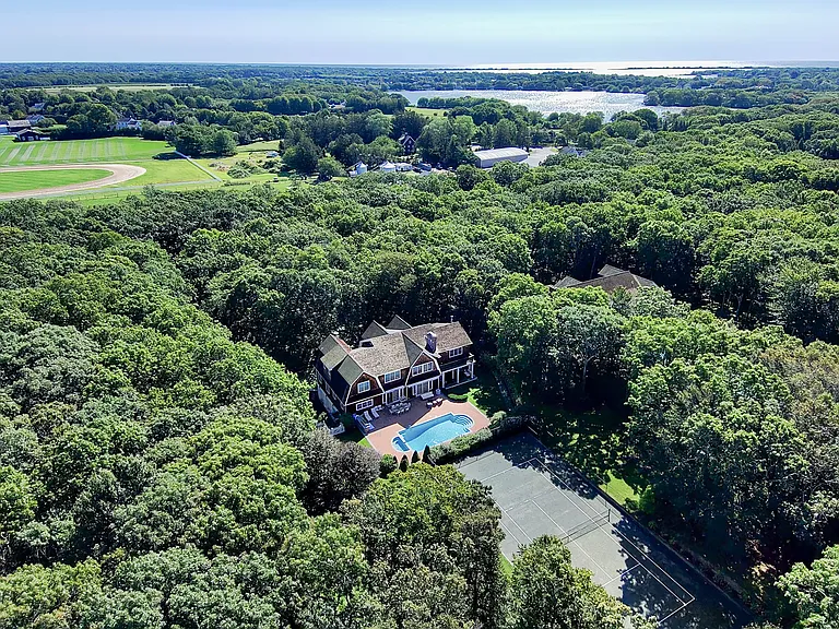 61 Water Mill Towd Rd — Photo 1