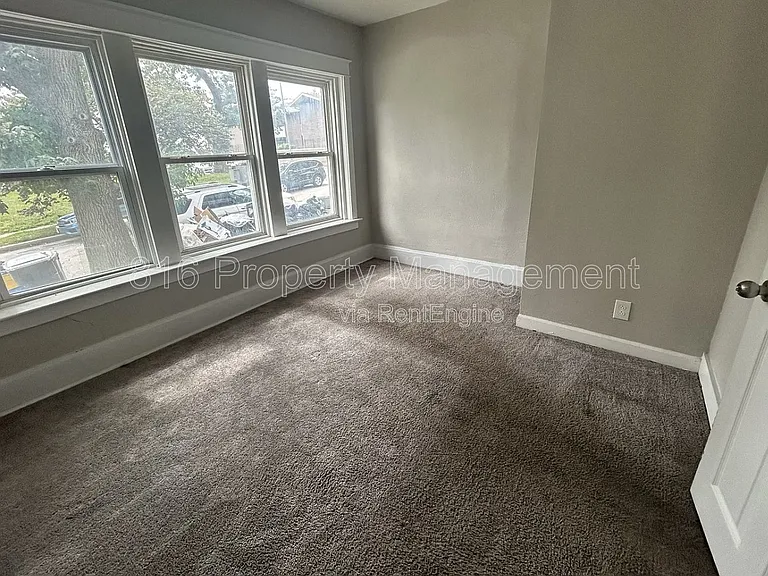2702 Peery Ave #2E — Photo 5
