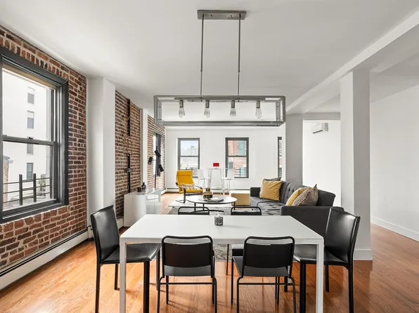 264 Water Street 6B image 8 of 8
