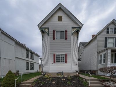 28 Penn Ave, Irwin, PA, 15642