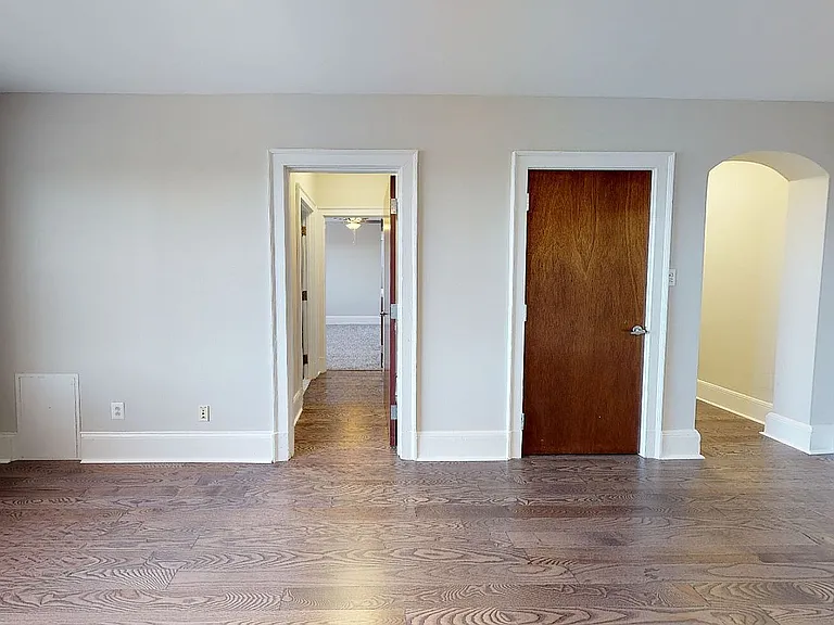 Campus Apartments — Photo 11