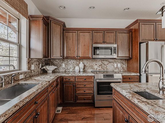 5th image of 869 Bluestem Ln