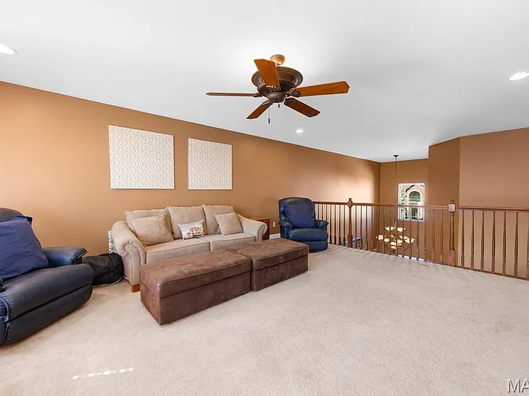 26 Milton Brennan Manor Ct — Photo 16