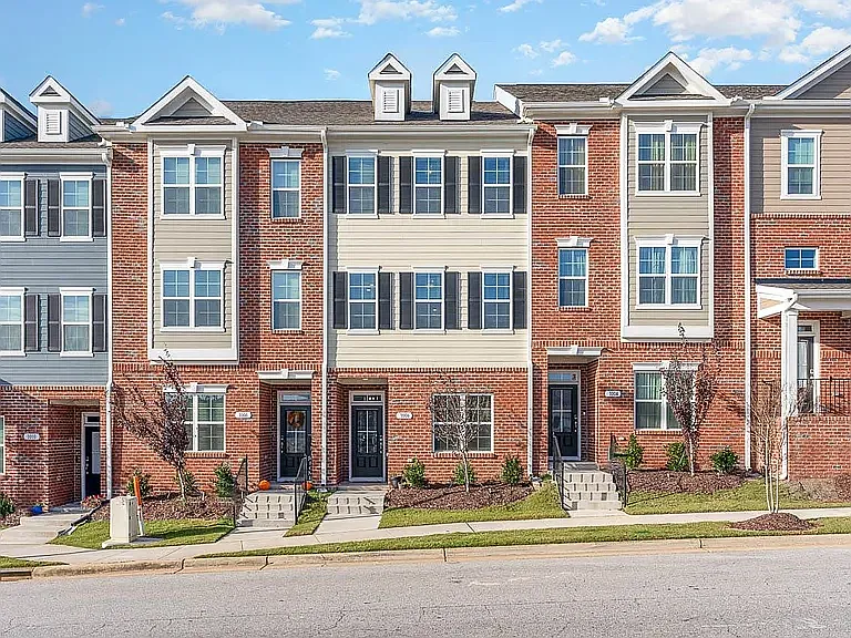 1006 Gateway Commons Cir