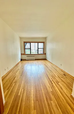 Rented by Compass | media 7