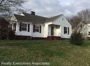 2001 Crest Rd, Maryville, TN 37804