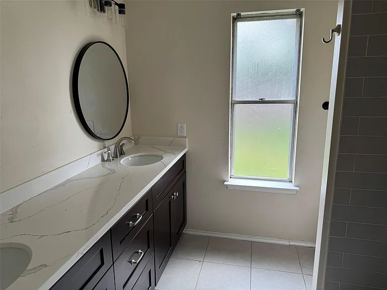 13123 Chipman Glen Dr — Photo 17