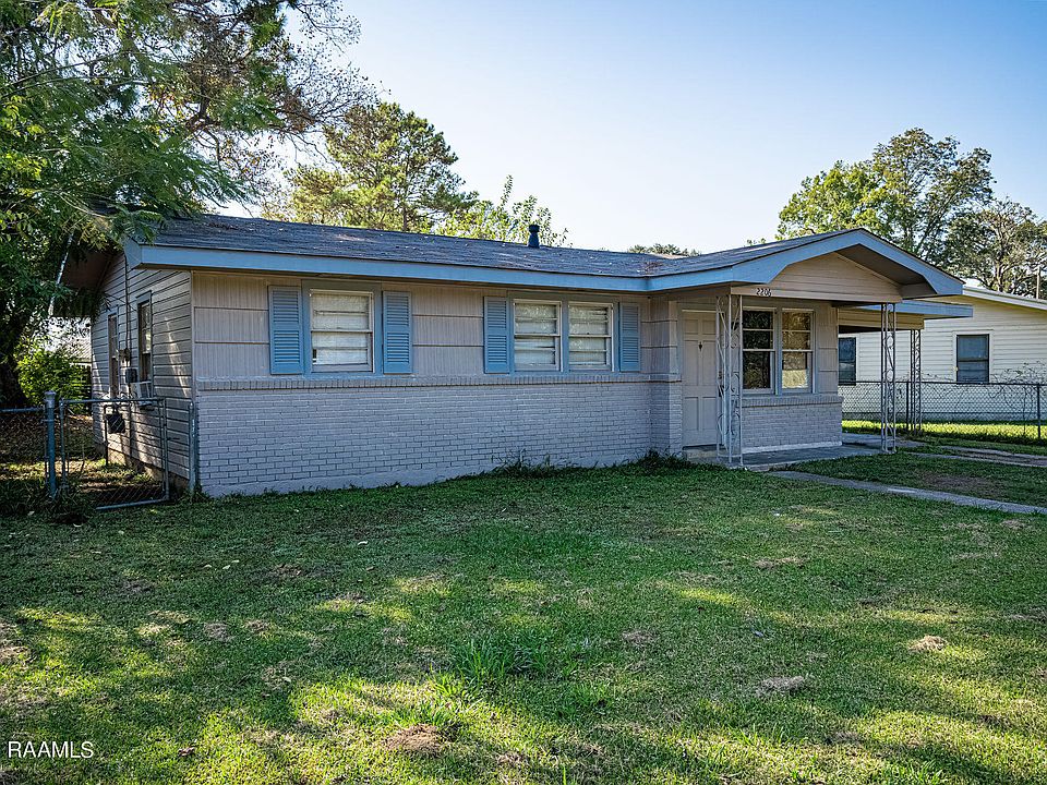 2206 Ledoux Cir, Opelousas, LA 70570 Zillow